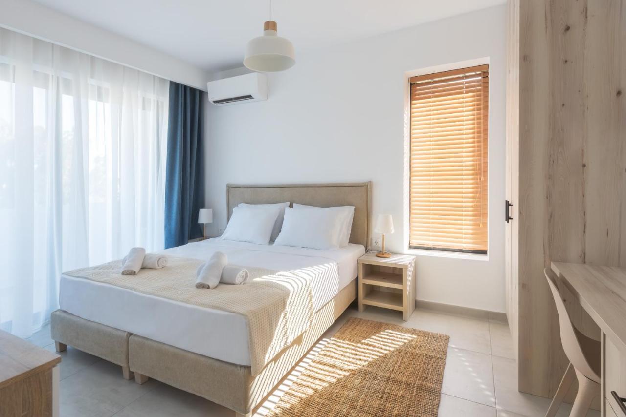 Aquarama Pool Apartments إكْسِيا المظهر الخارجي الصورة