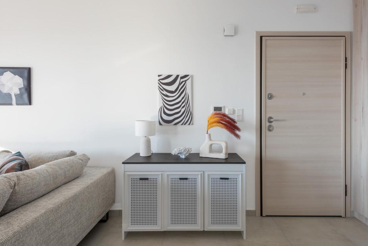Aquarama Pool Apartments إكْسِيا المظهر الخارجي الصورة